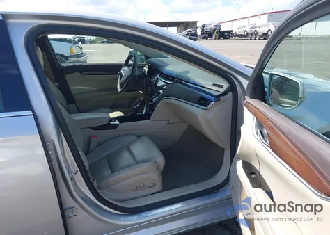 2017 Cadillac Xts Luxury from USA, damaged, VIN 2G61M5S37H9198965